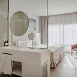 ホテル Grupotel Conil Playa - Adults Only Recommended 4*