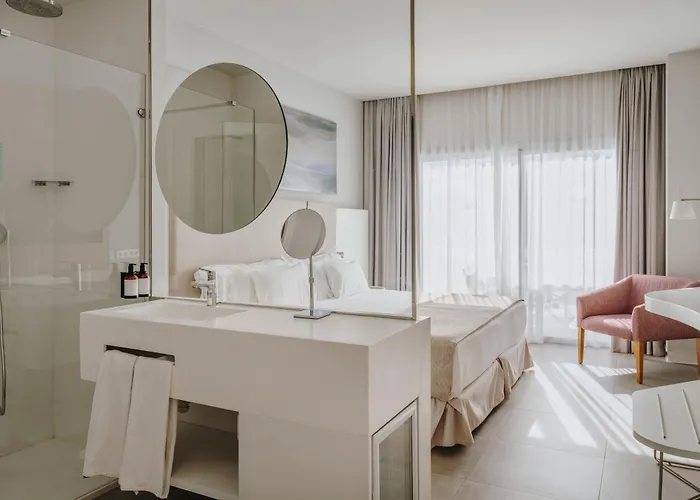 ホテル Grupotel Conil Playa - Adults Only Recommended 4*