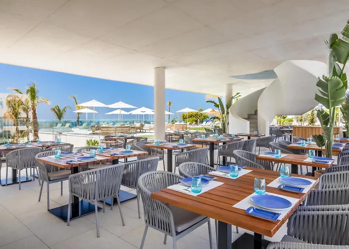 Grupotel Conil Playa - Adults Only Recommended ホテル 4*